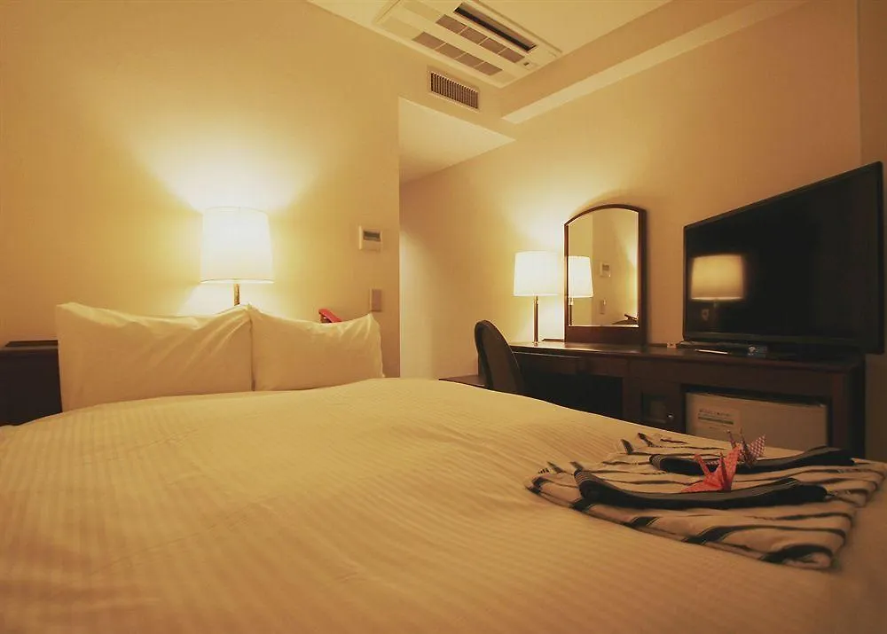 ***  Apa Hotel Matsuyamajo Nishi Matsuyama  Japan