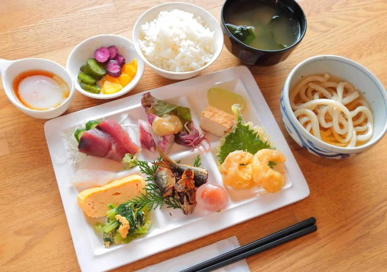 Apa Hotel Matsuyamajo Nishi Matsuyama  3*, Matsuyama (Ehime)