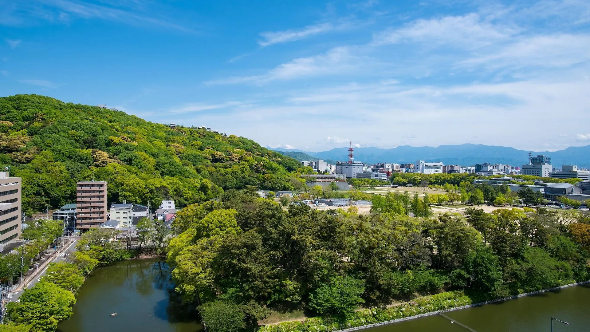 Apa Hotel Matsuyamajo Nishi Macujama